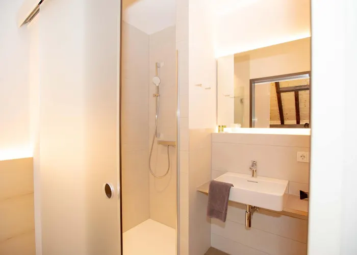 Alter Hafen Marktsteft 酒店 *