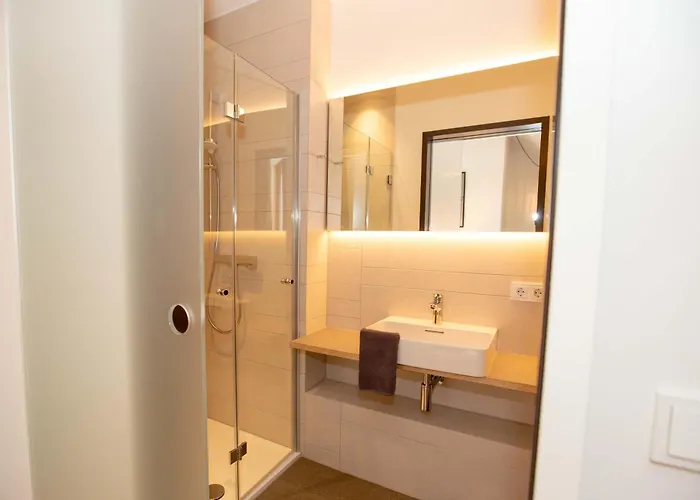 Alter Hafen Marktsteft 酒店 *